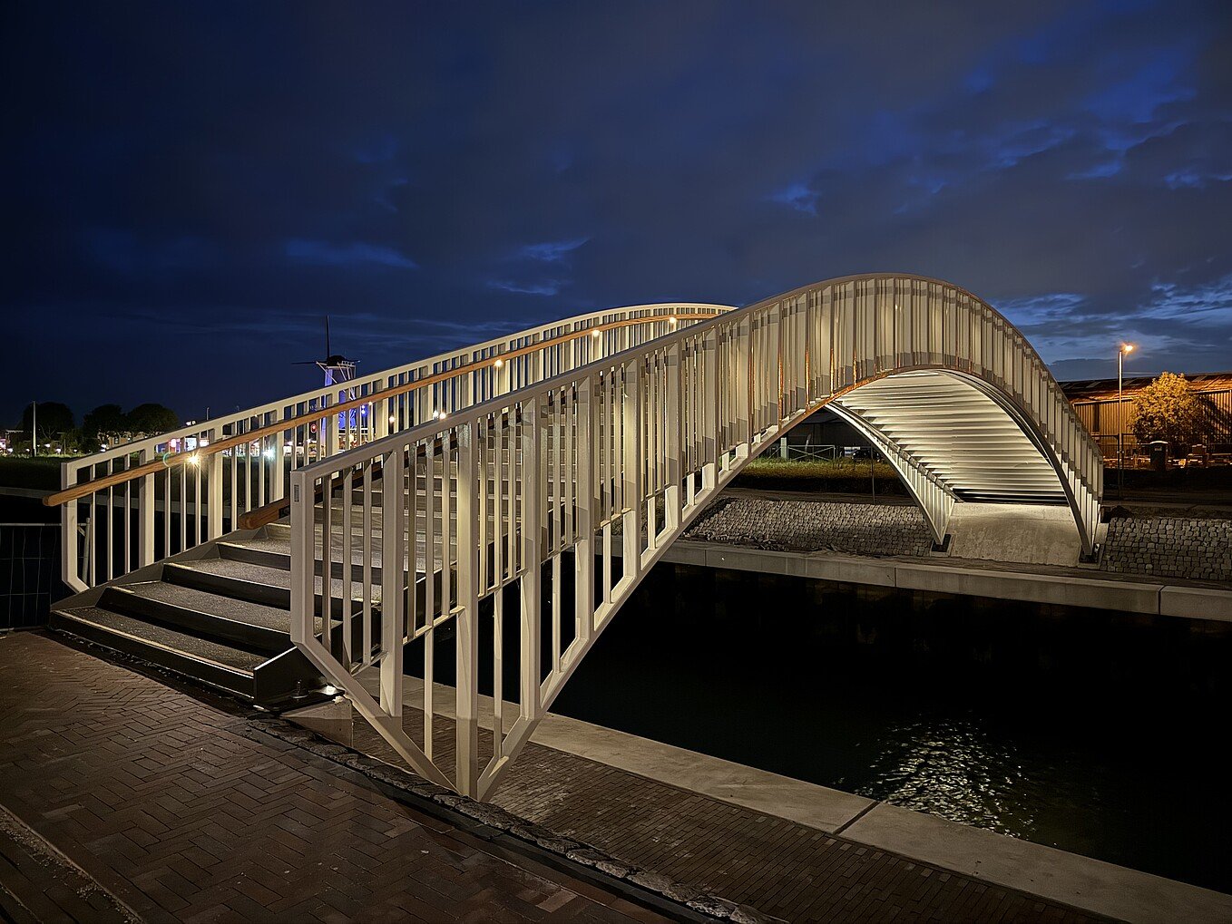 Architectural Contour & Sign Outline
